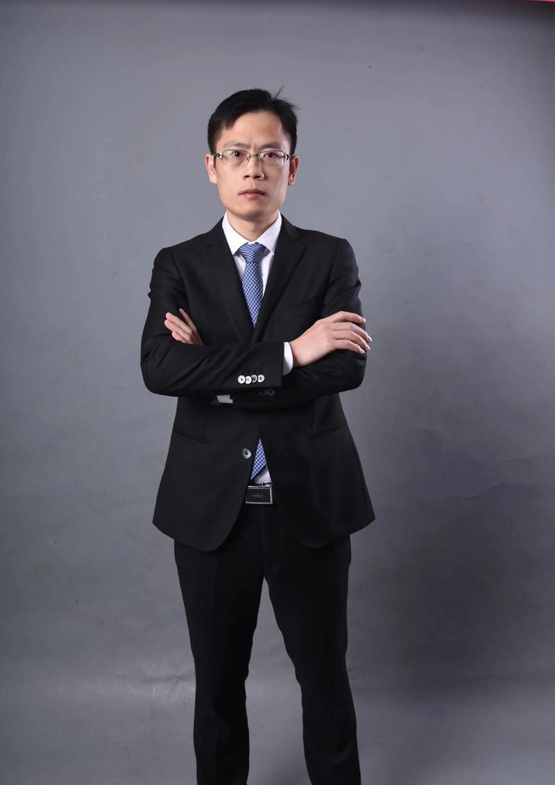 王柔靖 交互与体验设计负责人